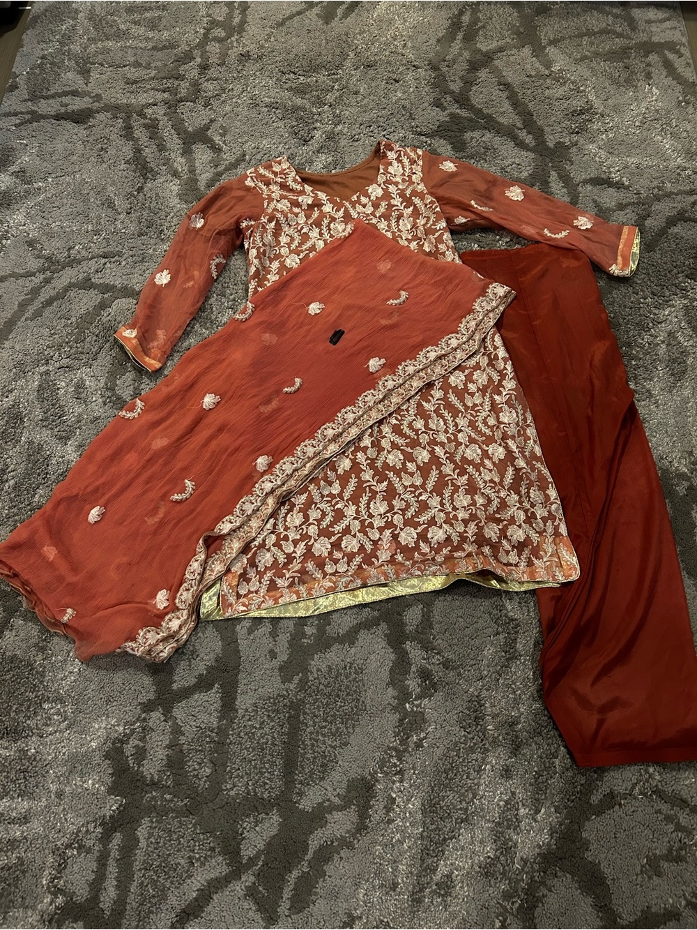 peach and gold embroidered Party Dress / Salwar Kameez with Dupatta